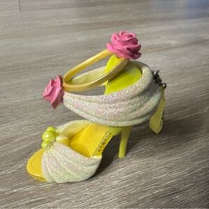 Disney Belle Beauty and the Beast shoe ornament